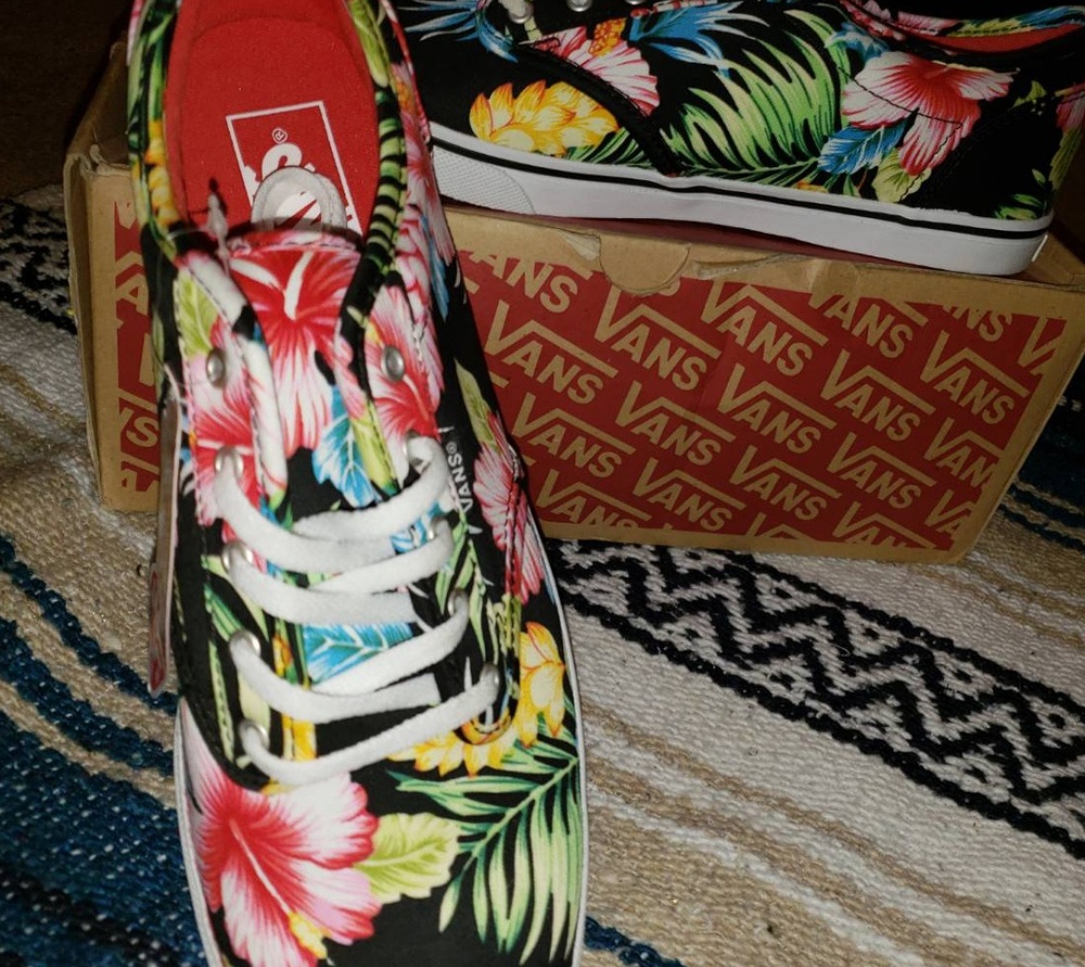 Van's